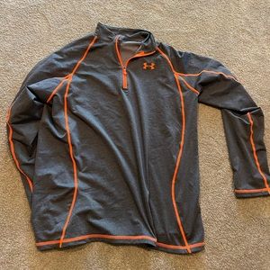 Under Armour pull over Men’s size large